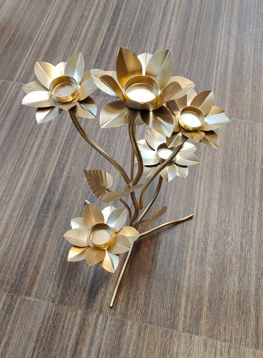 Gold Metal Lotus Candle Stand For Decor