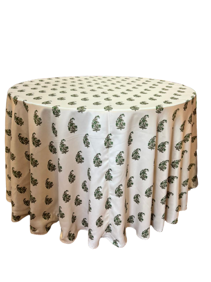 Whiteout Decorative Table Cover For Circular Table