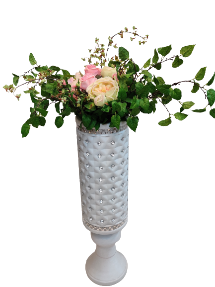 White Plastic Flowers Planter For Decoration